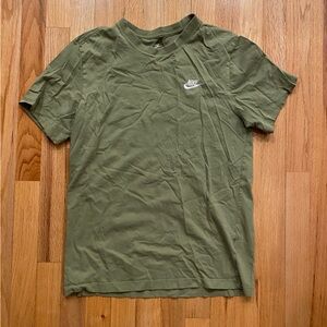 Nike Boys Green T-Shirt